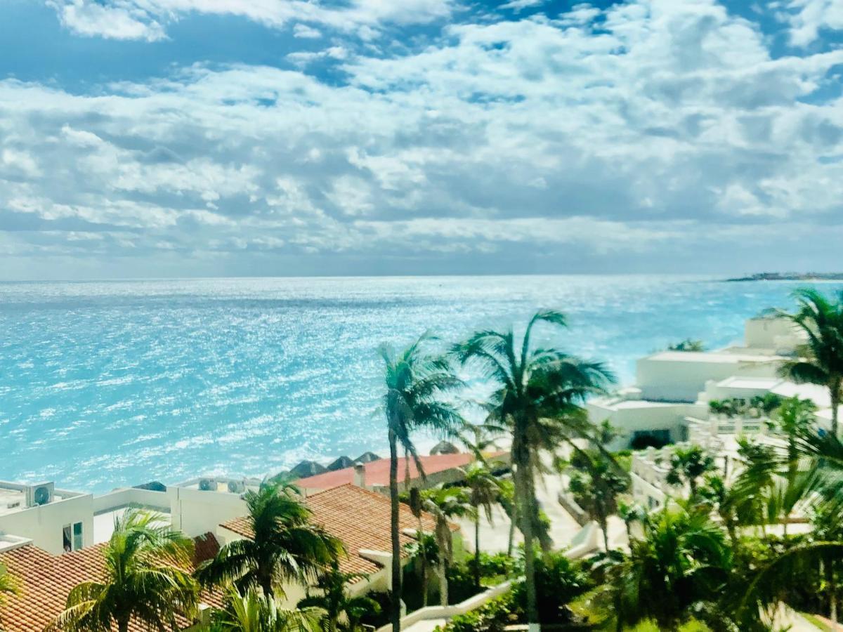 Solymar Condos On The Beach Cancun Exterior photo