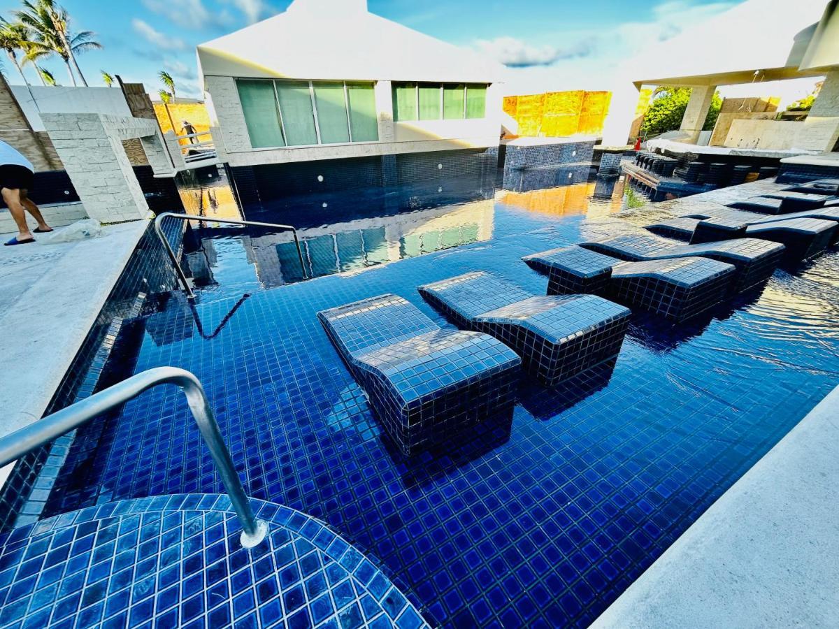 Solymar Condos On The Beach Cancun Exterior photo