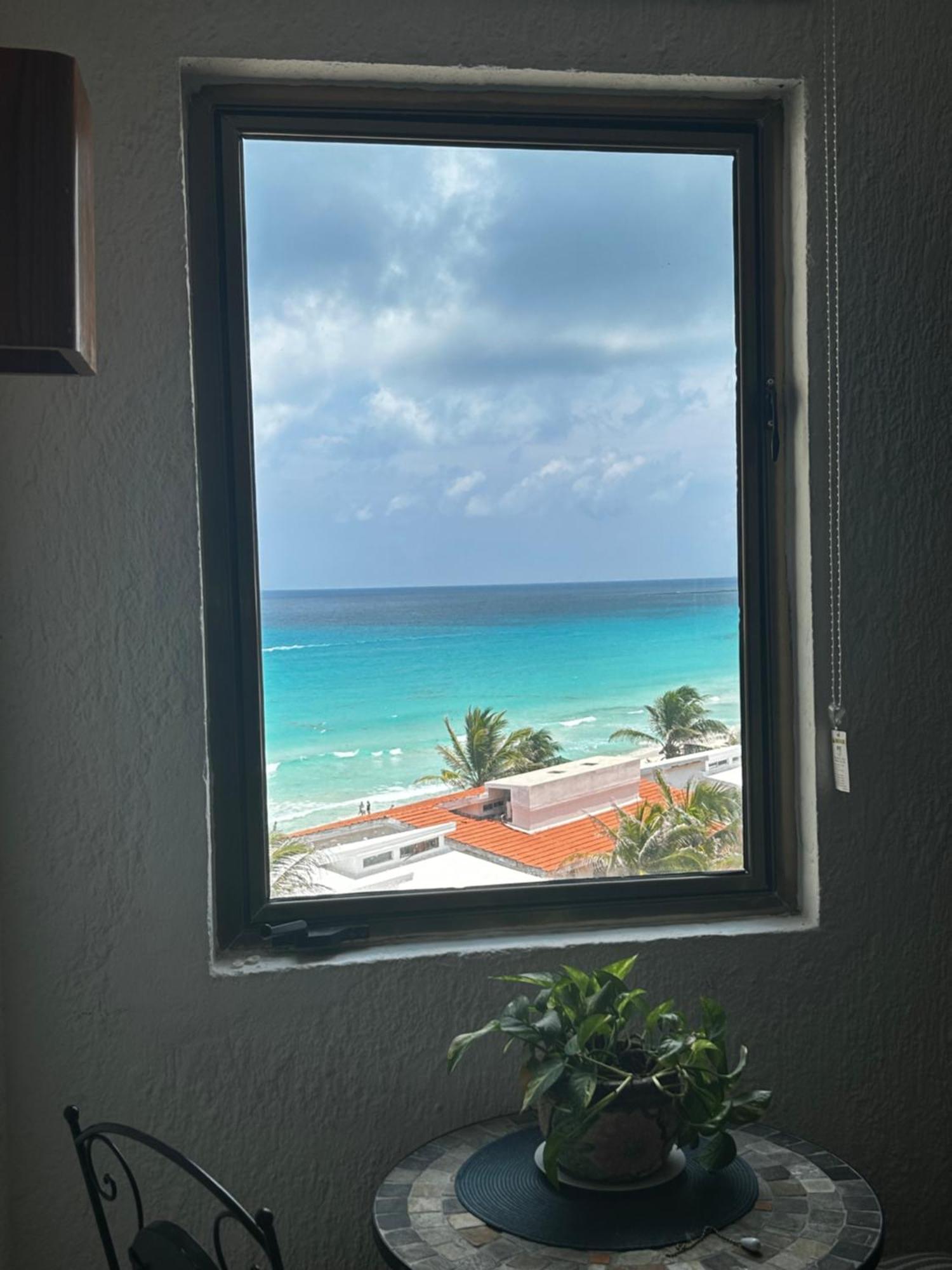 Solymar Condos On The Beach Cancun Room photo