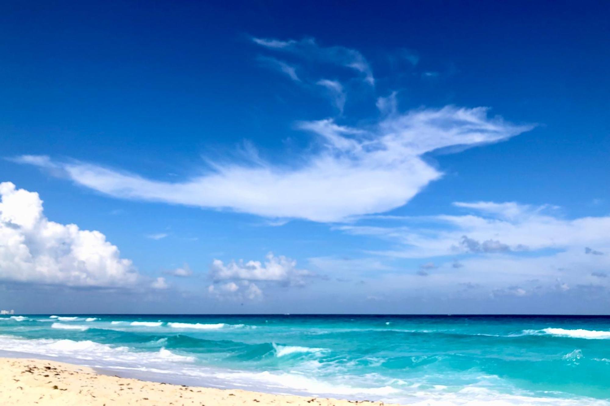 Solymar Condos On The Beach Cancun Exterior photo